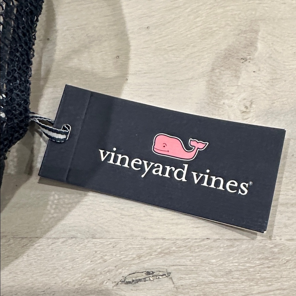 NWT Men’s Vineyard Vines Trucker Hat - Picture 3 of 4